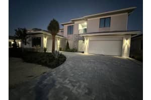 9121 Coral Isles Circle {Lot 83}, Palm Beach Gardens, FL 33412 Sold 01/16/25